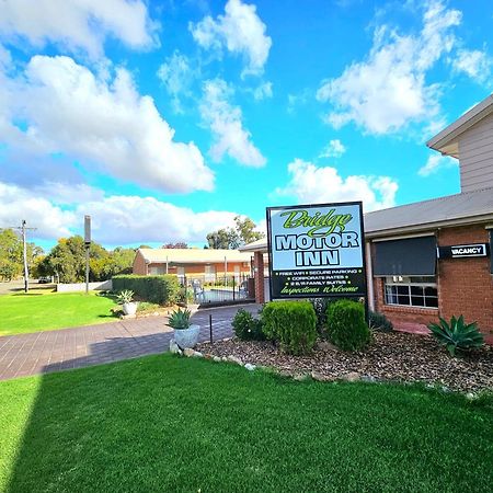 Bridge Motor Inn Tocumwal Esterno foto
