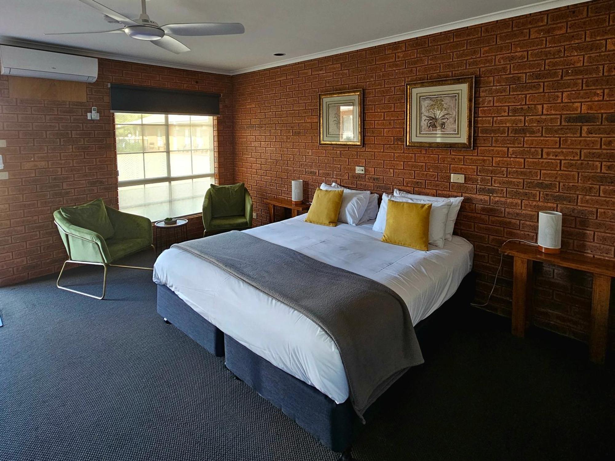 Bridge Motor Inn Tocumwal Esterno foto